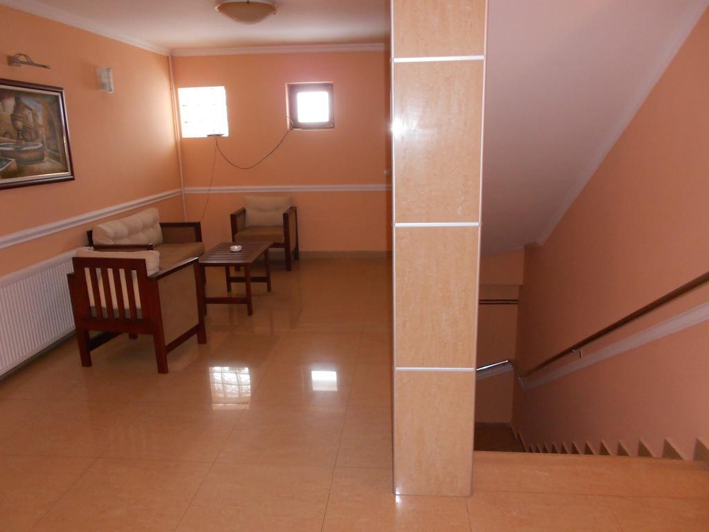 Kompleks Fontana Vladicin Han Exterior photo